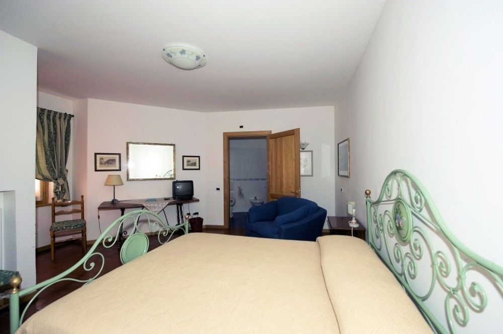 Albergo Villa Cristina Spoleto Exterior photo