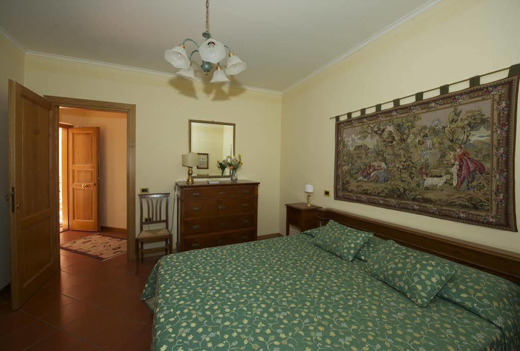 Albergo Villa Cristina Spoleto Exterior photo